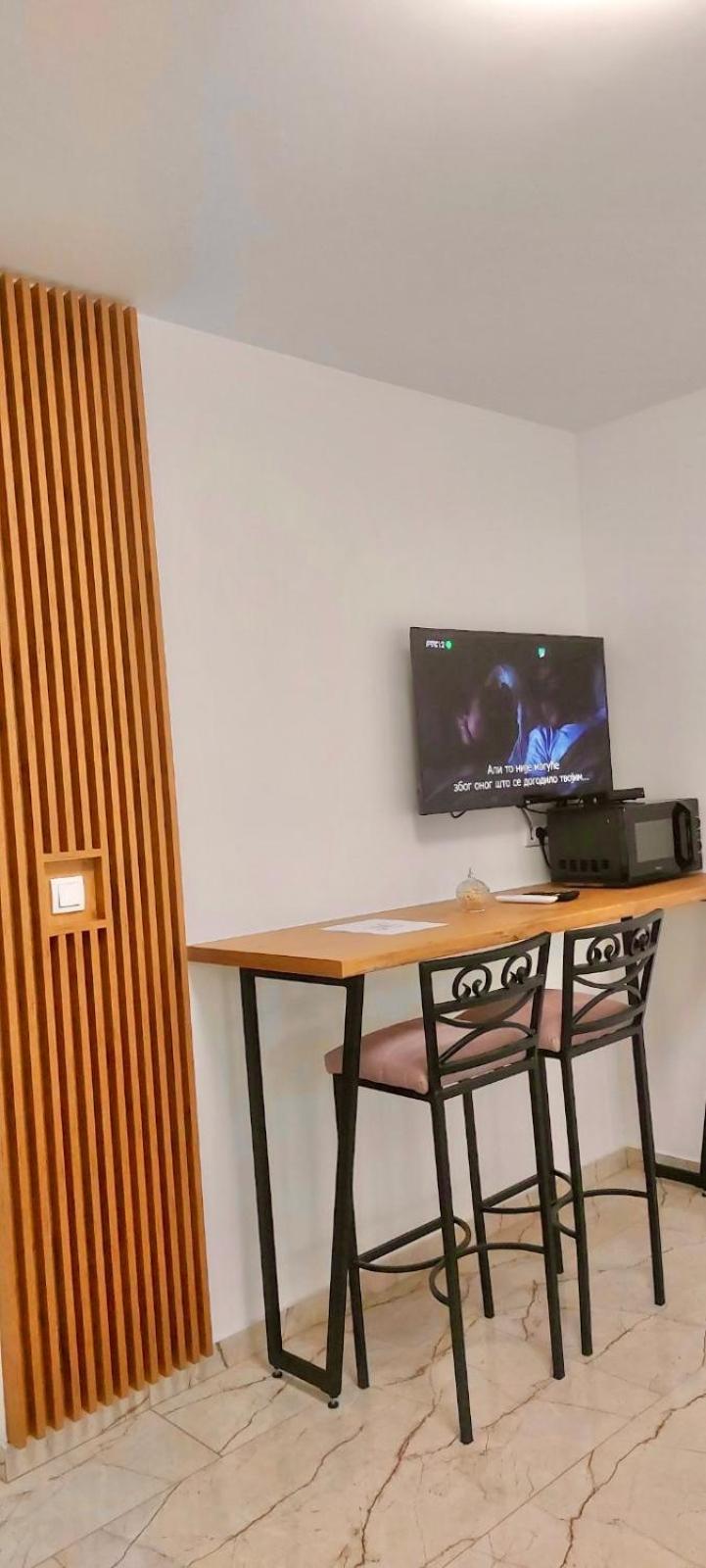 Apartmani Happy House Surčin エクステリア 写真